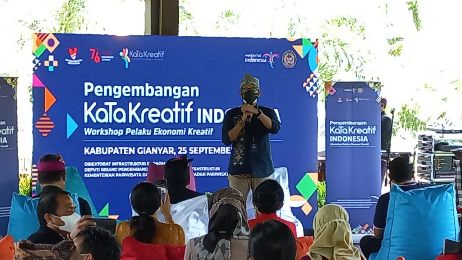 Menparekraf Sandiaga Uno menghadiri workshop pelaku ekonomi kreatif Pengembangan KaTa Kreatif Indonesia di Gianyar, Bali.