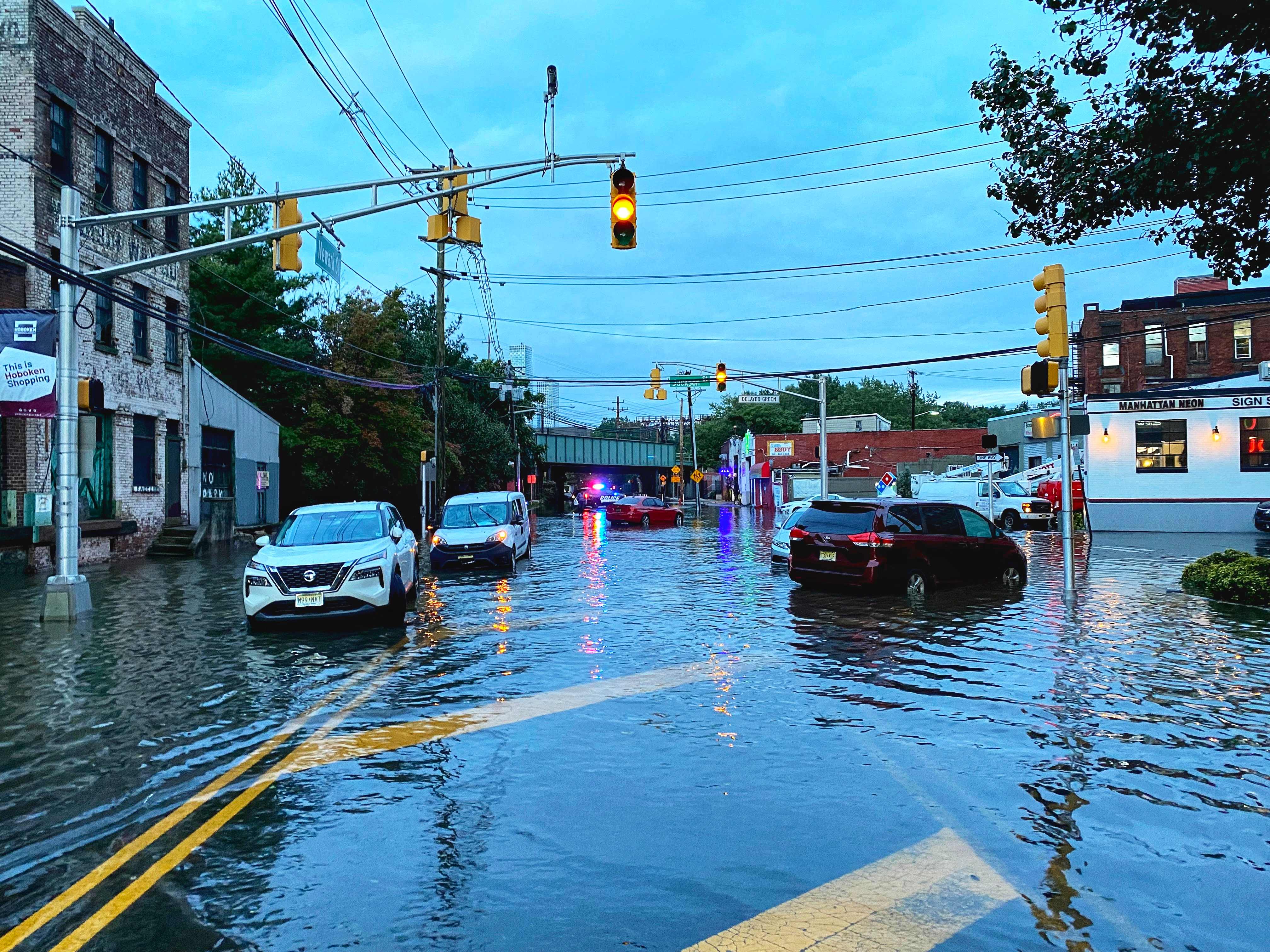 Banjir di kawasan Southwest Hoboken, New Jersey, New York, Amerika Serikat.