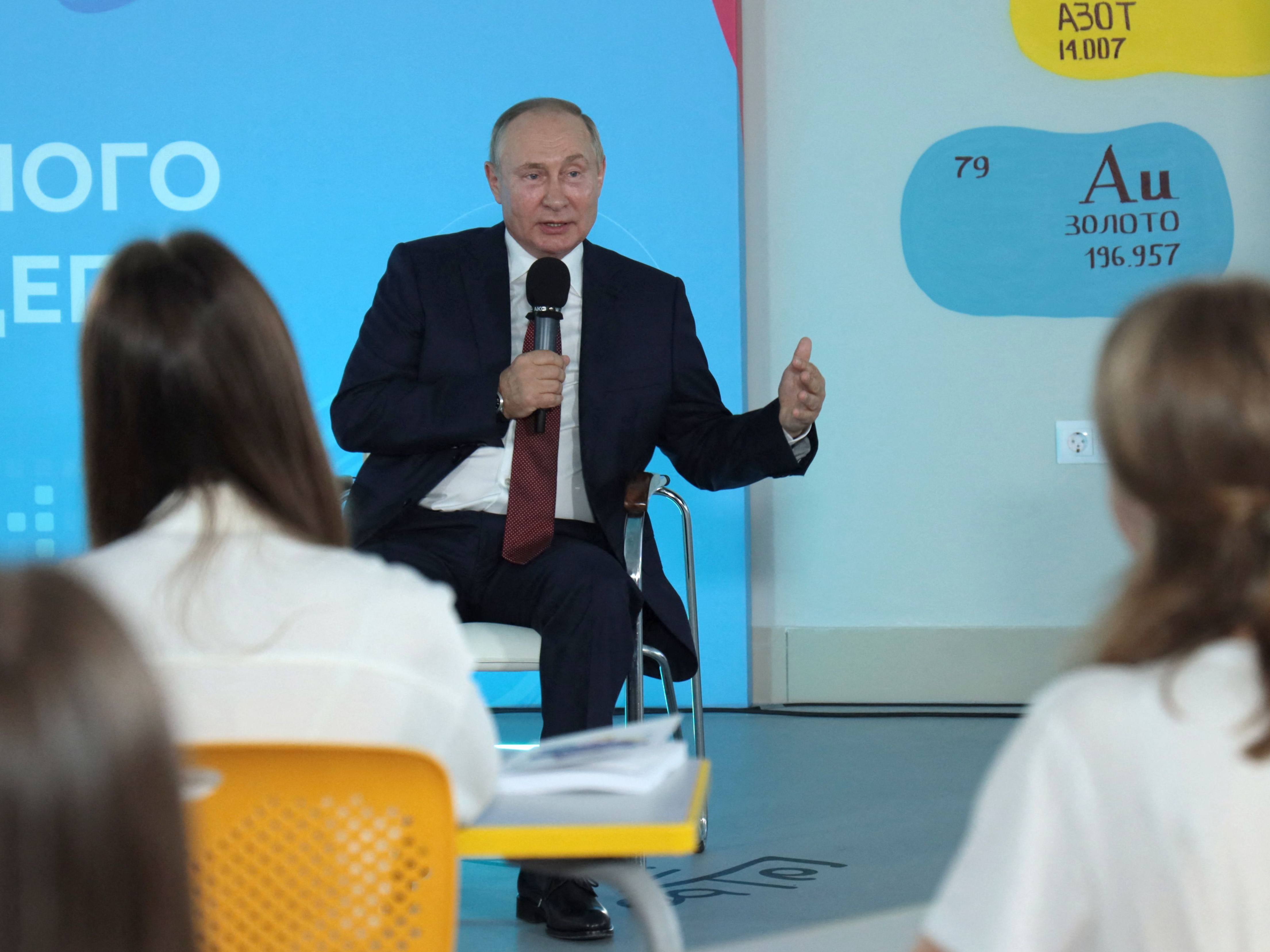 Putin Sebut Kehadiran Amerika di Afghanistan Berakhir Tragedi