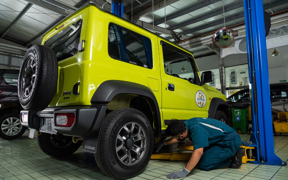 Oli Transmisi Rembes Suzuki Recall Jimny Baru