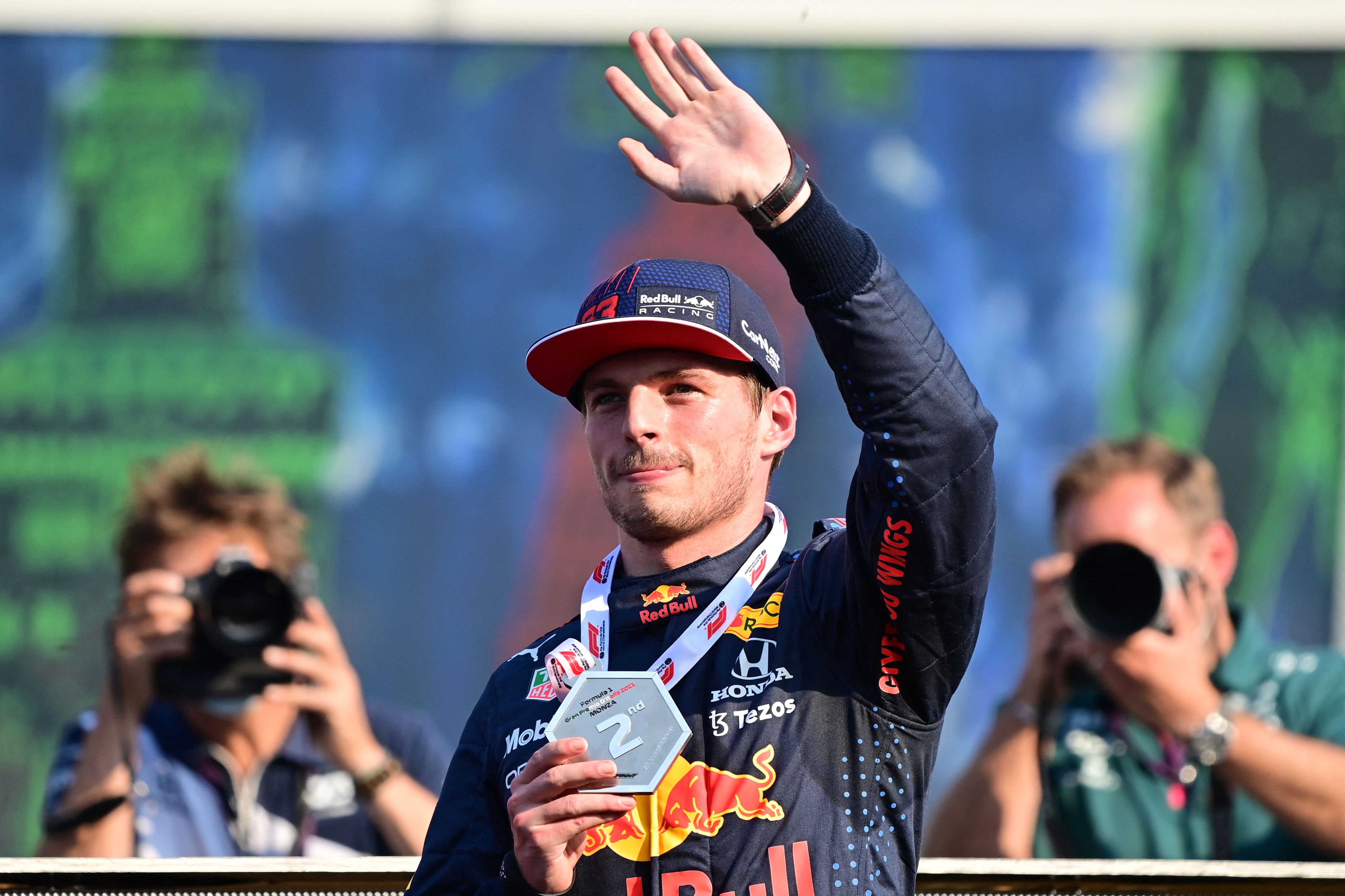 Pembalap Red Bull Max Verstappen melakukan selebrasi usai finis kedua di Sprint Race GP Italia.