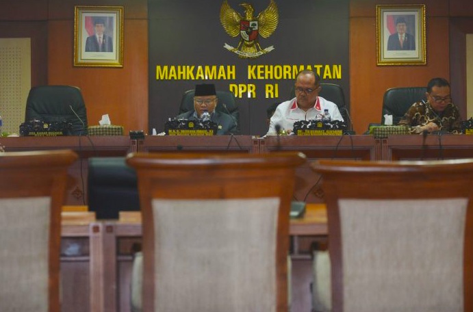 MKD: Proses Pergantian Azis akan Berlangsung Cepat