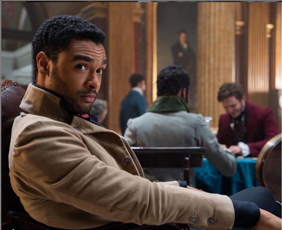 Rege-Jean Page saat berperan sebagai Duke of Hasting di serial Briodgerton