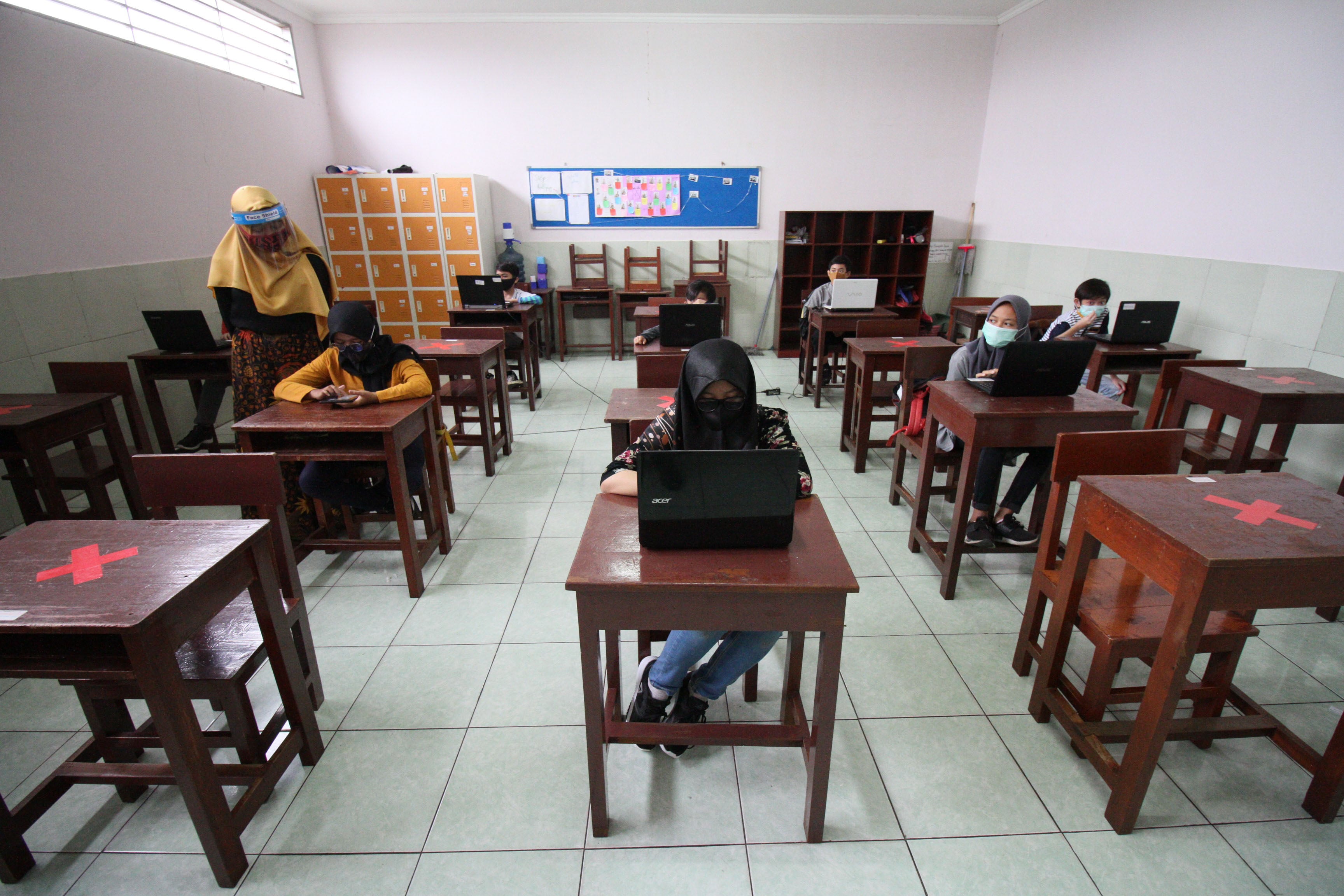 168 SMP di Tangsel Uji Coba PTM Terbatas Hari ini