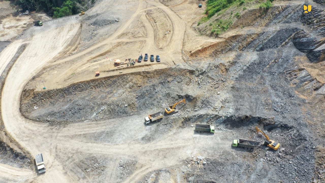 Gambar udara kondisi terkini pembangunan Bendungan Tiga Dihaji OKU Selatan, Selasa (21/9).