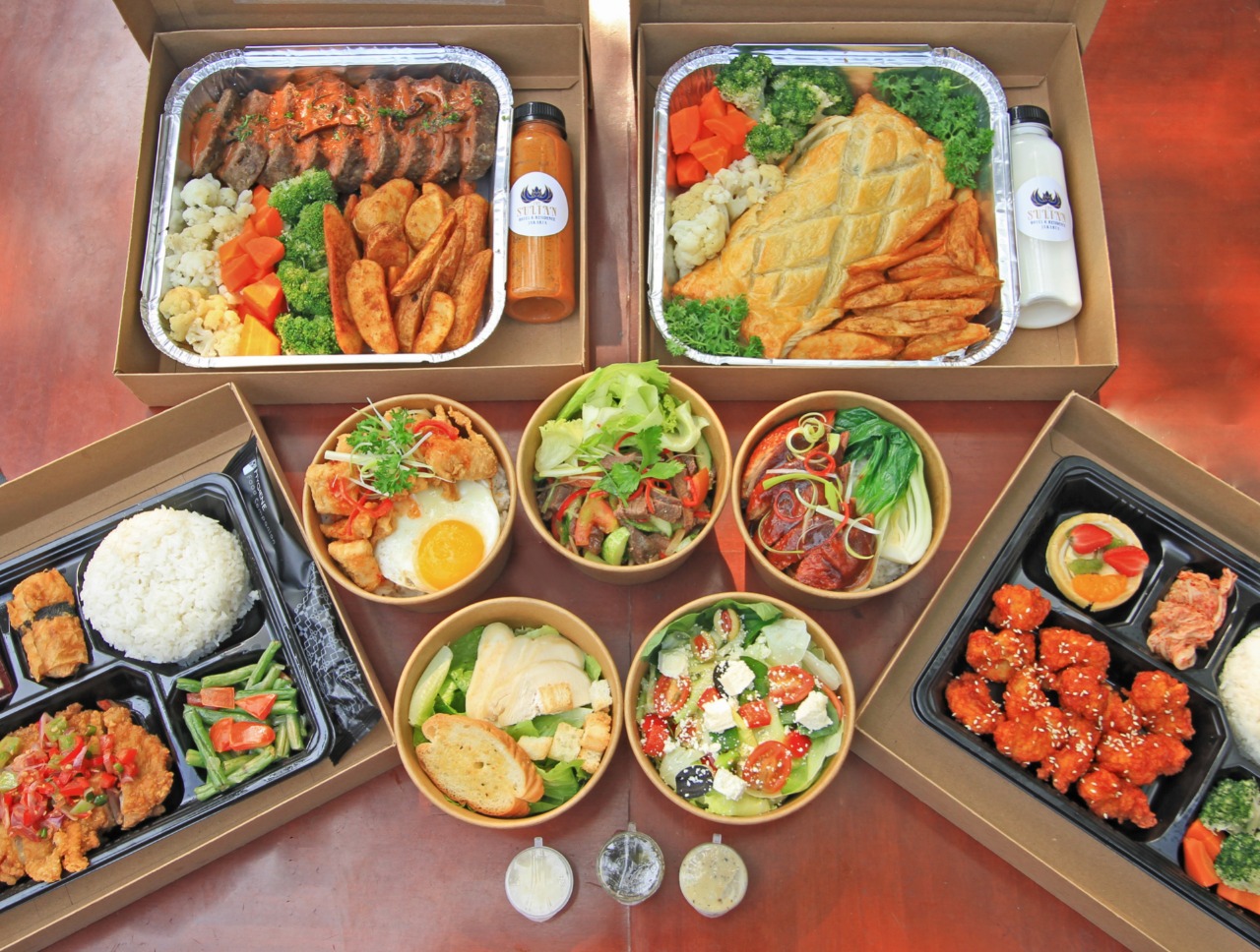 The Sultan Hotel & Residence Jakarta menawarkan berbagai pilihan untuk melakukan pemesanan langsung dengan hotel atau via pemesanan online.