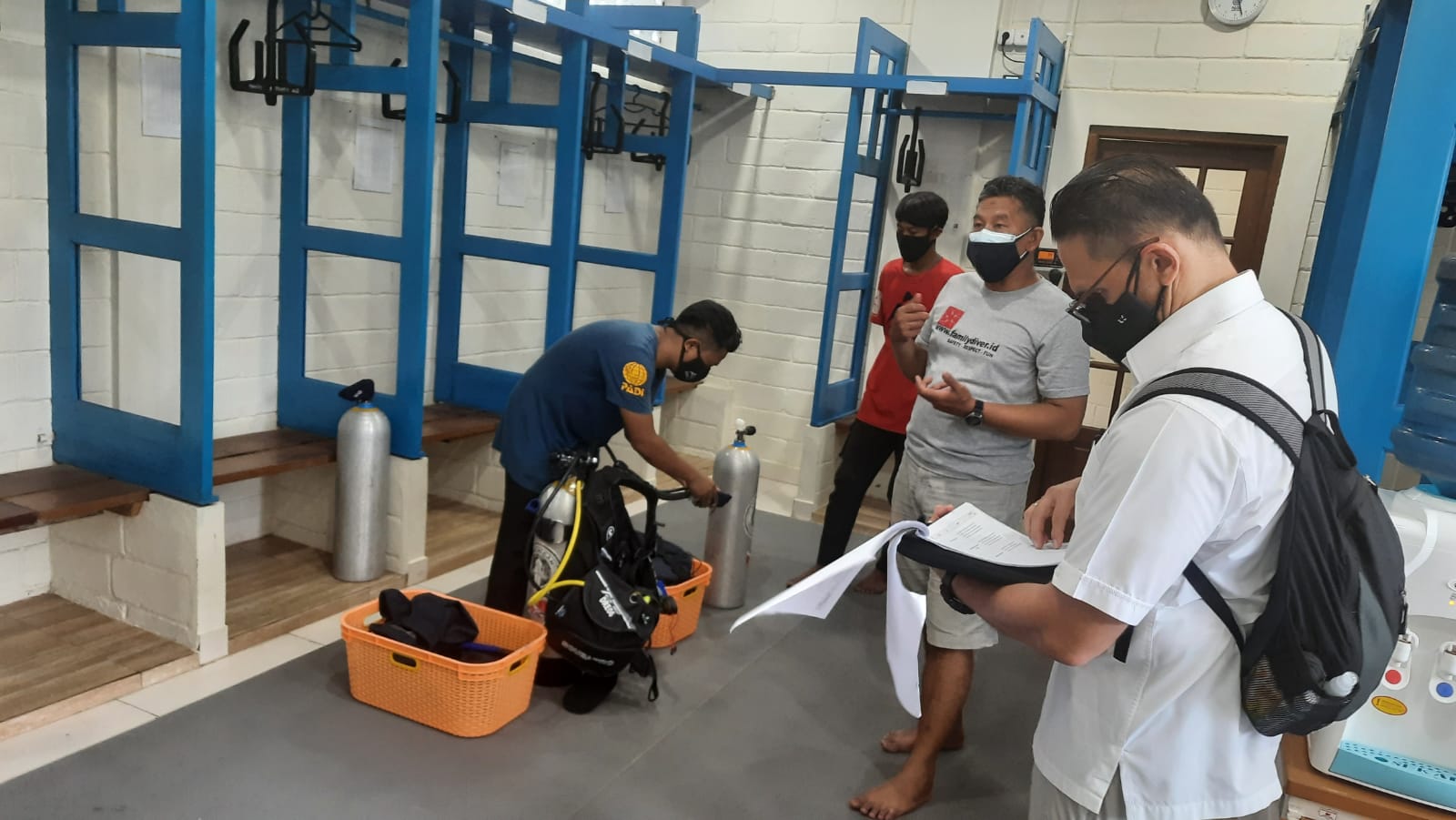 Sebanyak 30 pelaku usaha wisata selam, pegiat wisata bahari serta perwakilan pemerintah daerah Kepulauan Seribu mengikuti pelatihan CHSE.