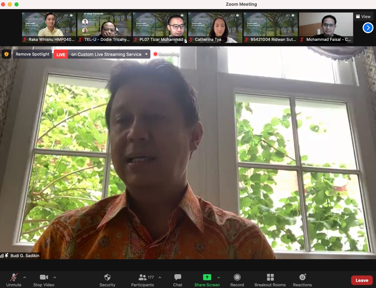 Menteri Kesehatan Budi Gunadi Sadikin dalam Webinar yang diselenggarakan Ikatan Alumni Planologi ITB