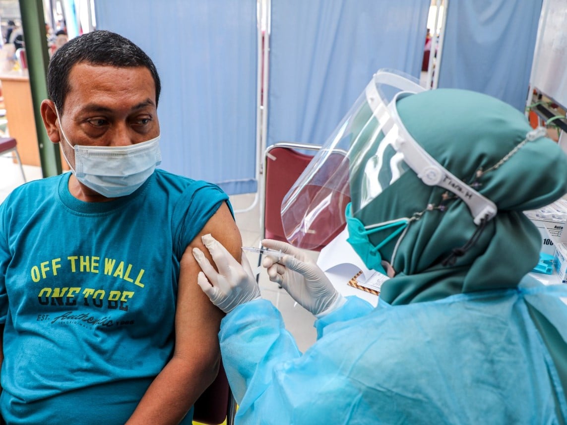 Program vaksinasi jangka panjang ini juga terkoneksi dengan aplikasi JAKI milik Pemprov DKI Jakarta sehingga dapat diakses oleh masyarakat.