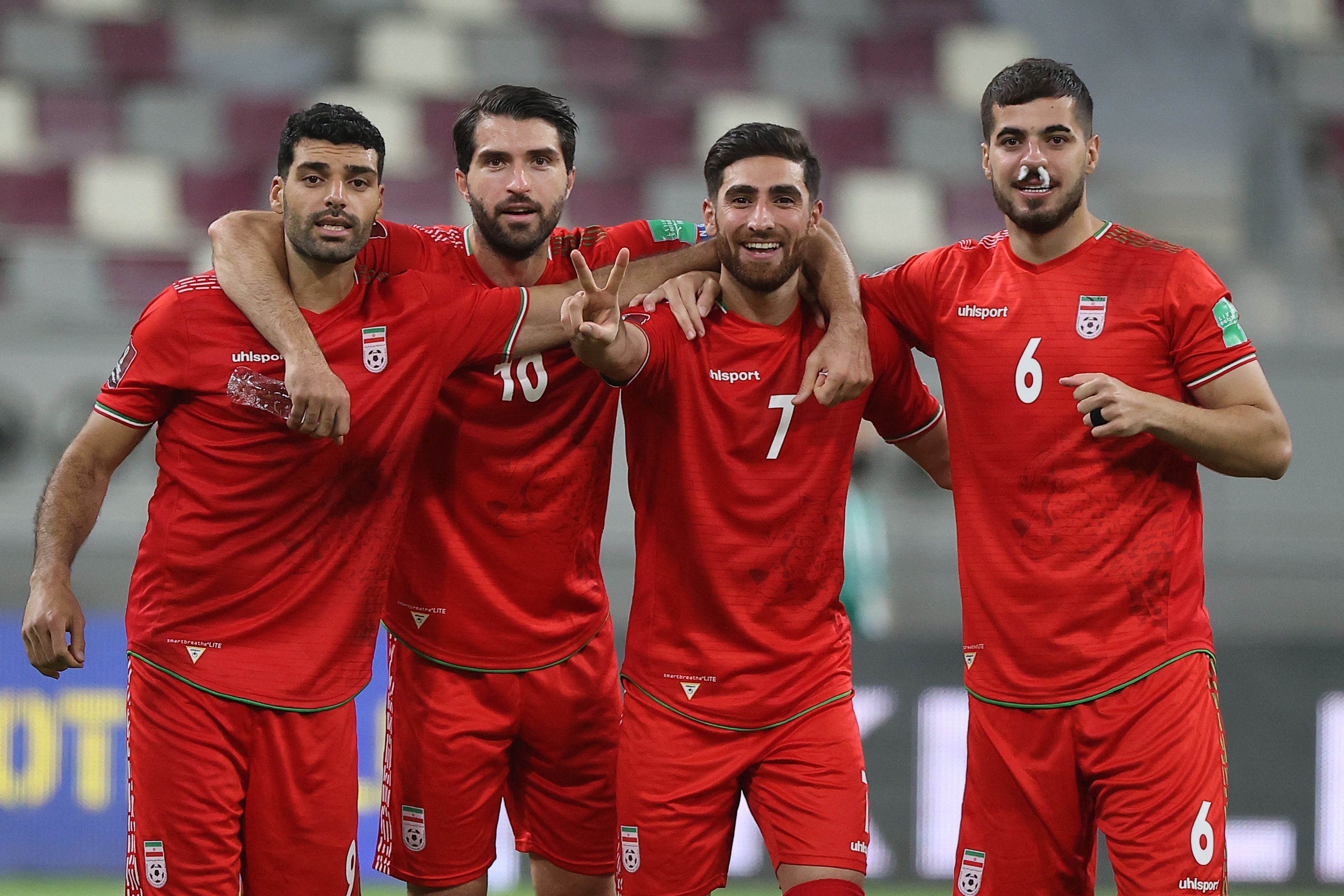 Para pemain Iran melakukan selebrasi usai mengalahkan Irak di laga kualifikasi Piala Dunia.