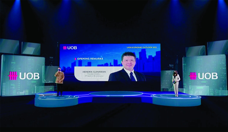 UOB Economic Outlook 2022 bertema Empowering the Indonesian Economy for Stronger Recovery secara virtual, Rabu (15/9).