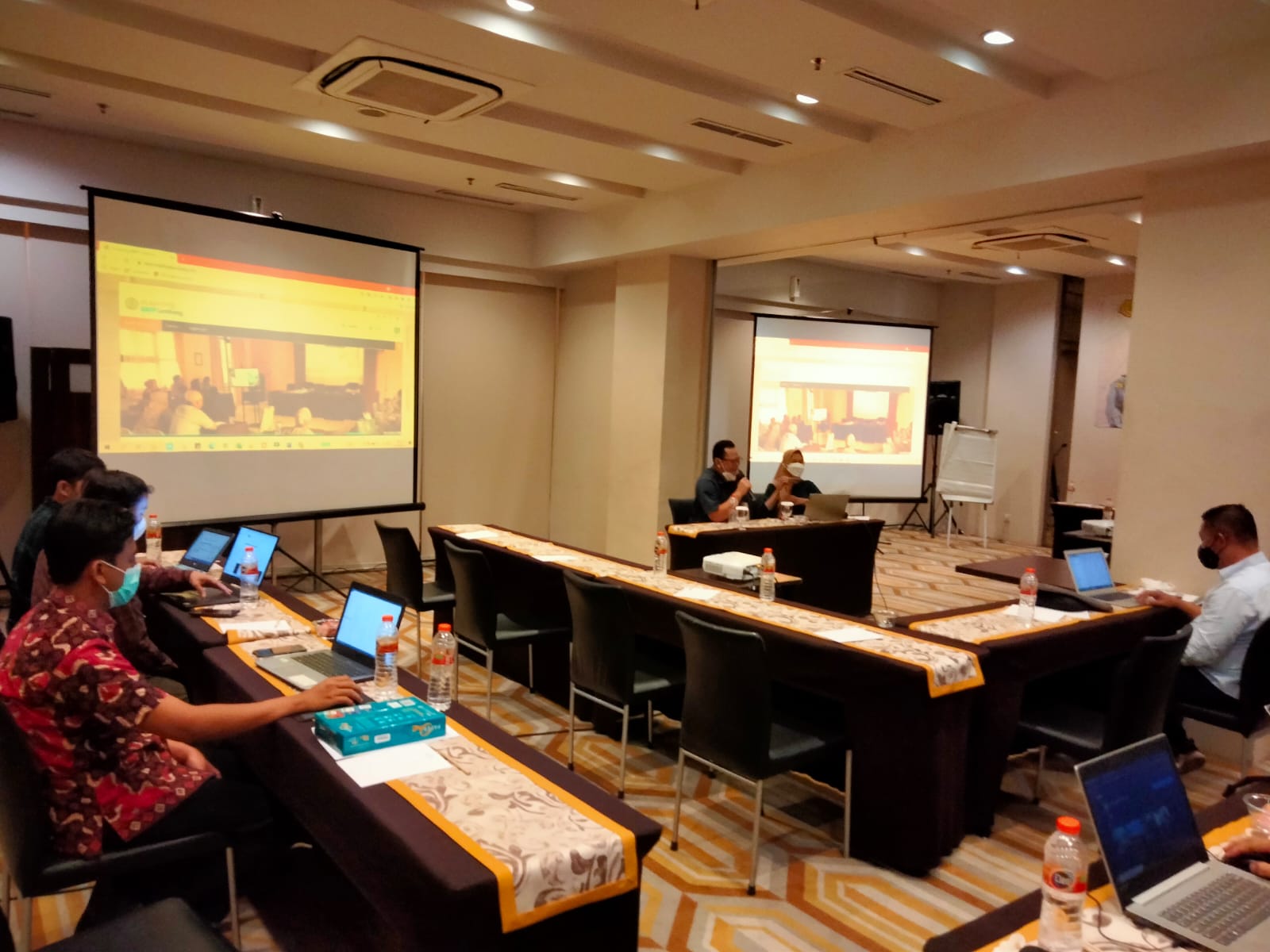 Koordinasi Persiapan Kegiatan Pelatihan Kewirausahaan bagi DPM dan DPA, di Hotel Santika BSD City, Serpong, Banten.