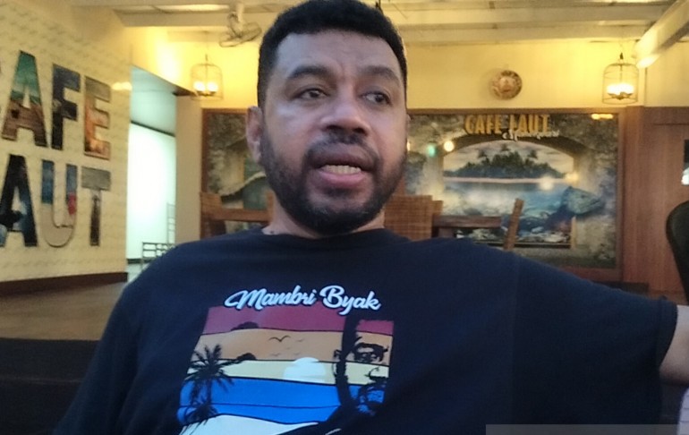 Wakil Ketua I Komite I DPD RI perwakilan Papua Barat 