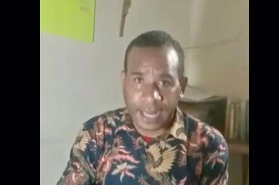 Aktivis HAM Papua, Michael Hilman, mendukung penuh pelaksanaan Pekan Olahraga Nasional (PON) XX Papua. 