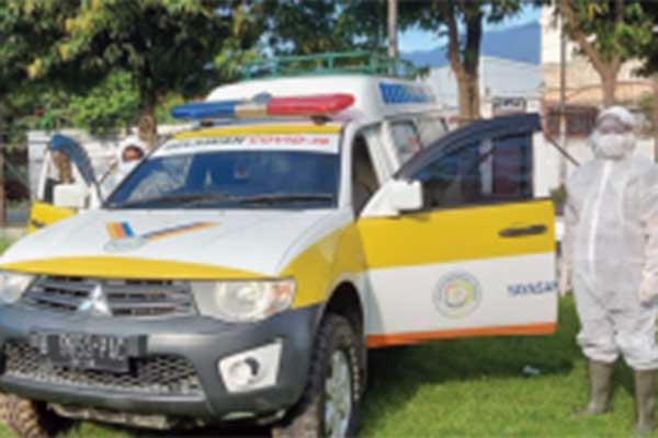 Roa Jaga Roa juga berupaya menyediakan ambulans untuk warga yang membutuhkan