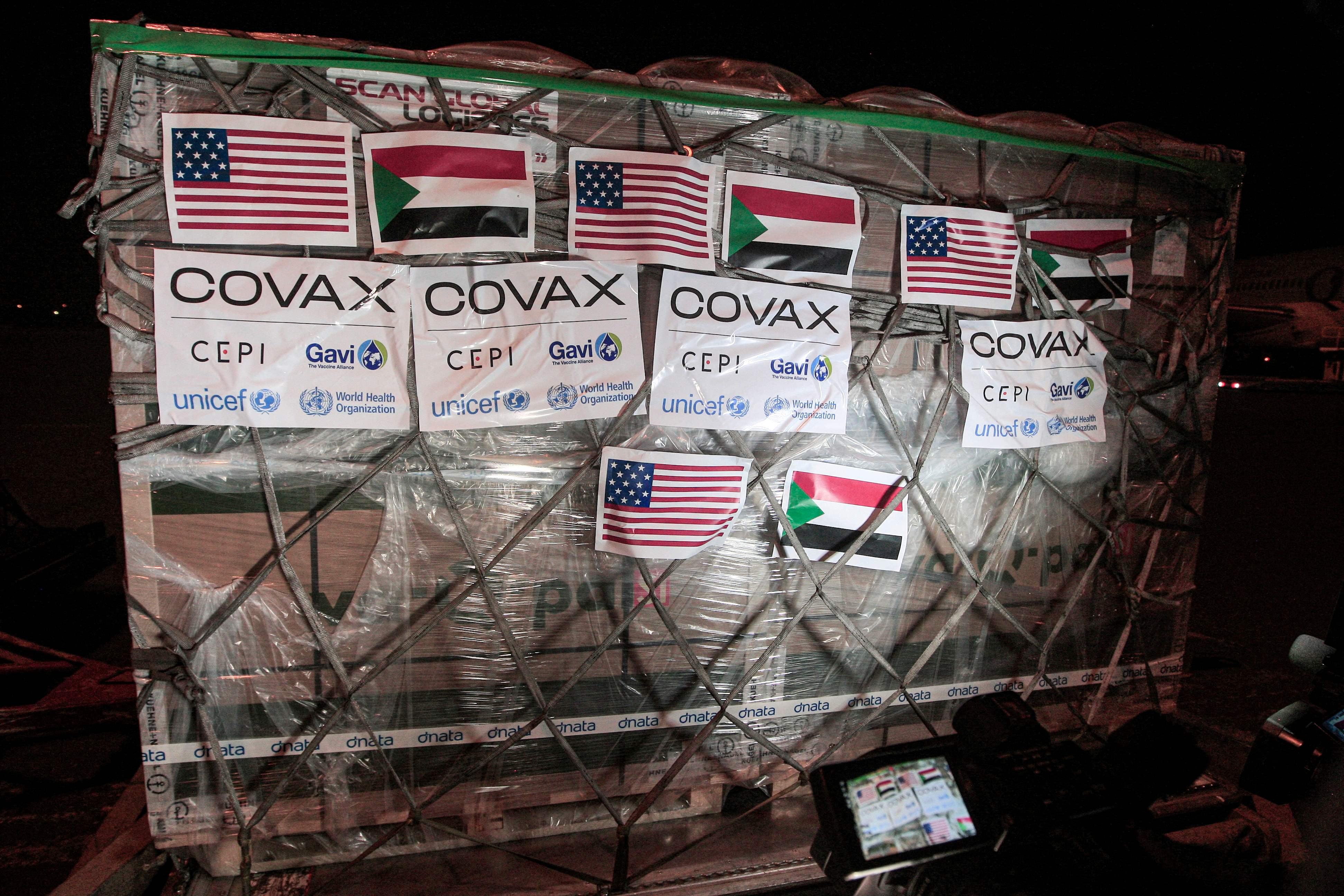 Pengiriman vaksin covid-19 dengan skema covax