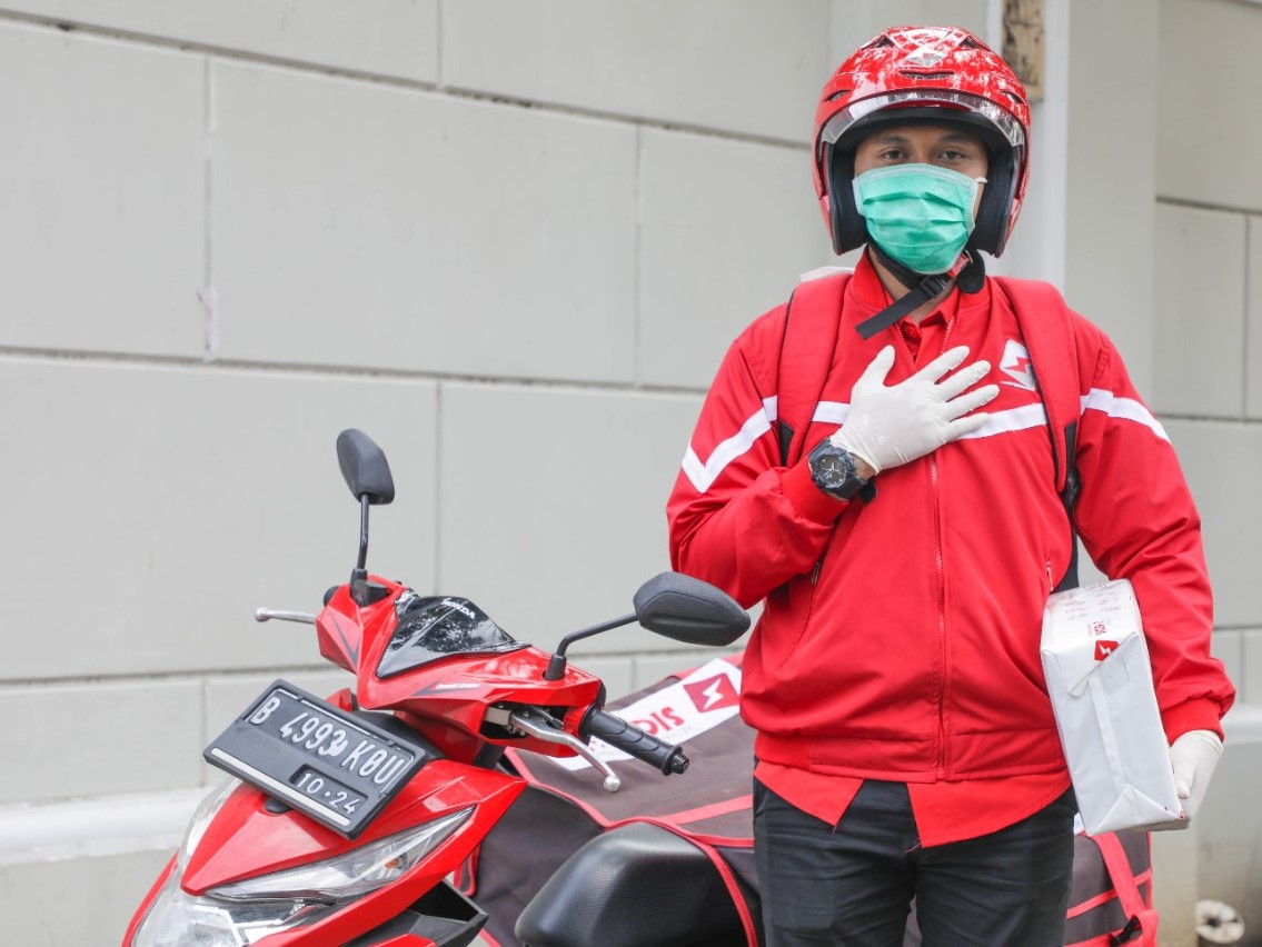 Hanya dengan membayar Rp10 ribu dan pilih layanan reguler, pelanggan dapat menikmati kecepatan pengiriman sameday. 