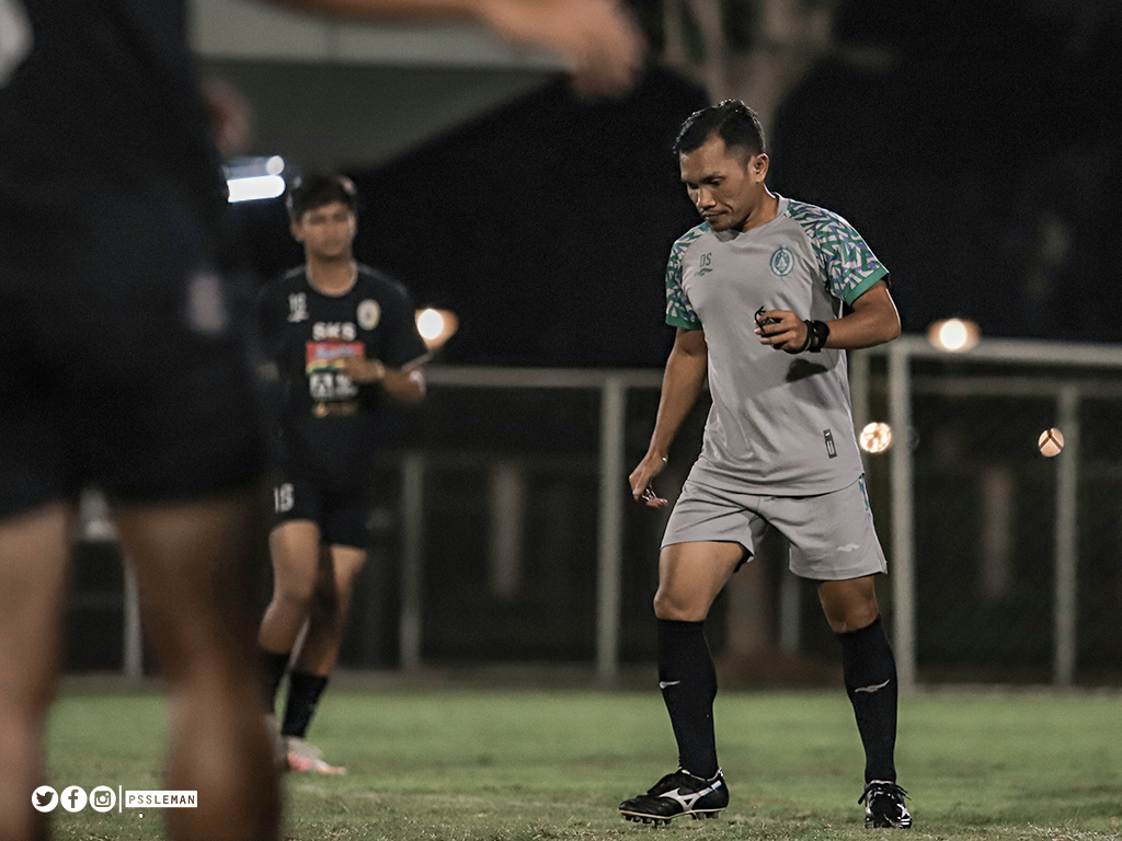 Sesi latihan PS Sleman 