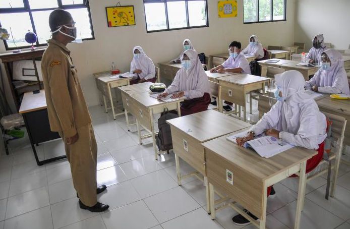 DPRD Bakal Tutup Sekolah yang Langgar Prokes PTM