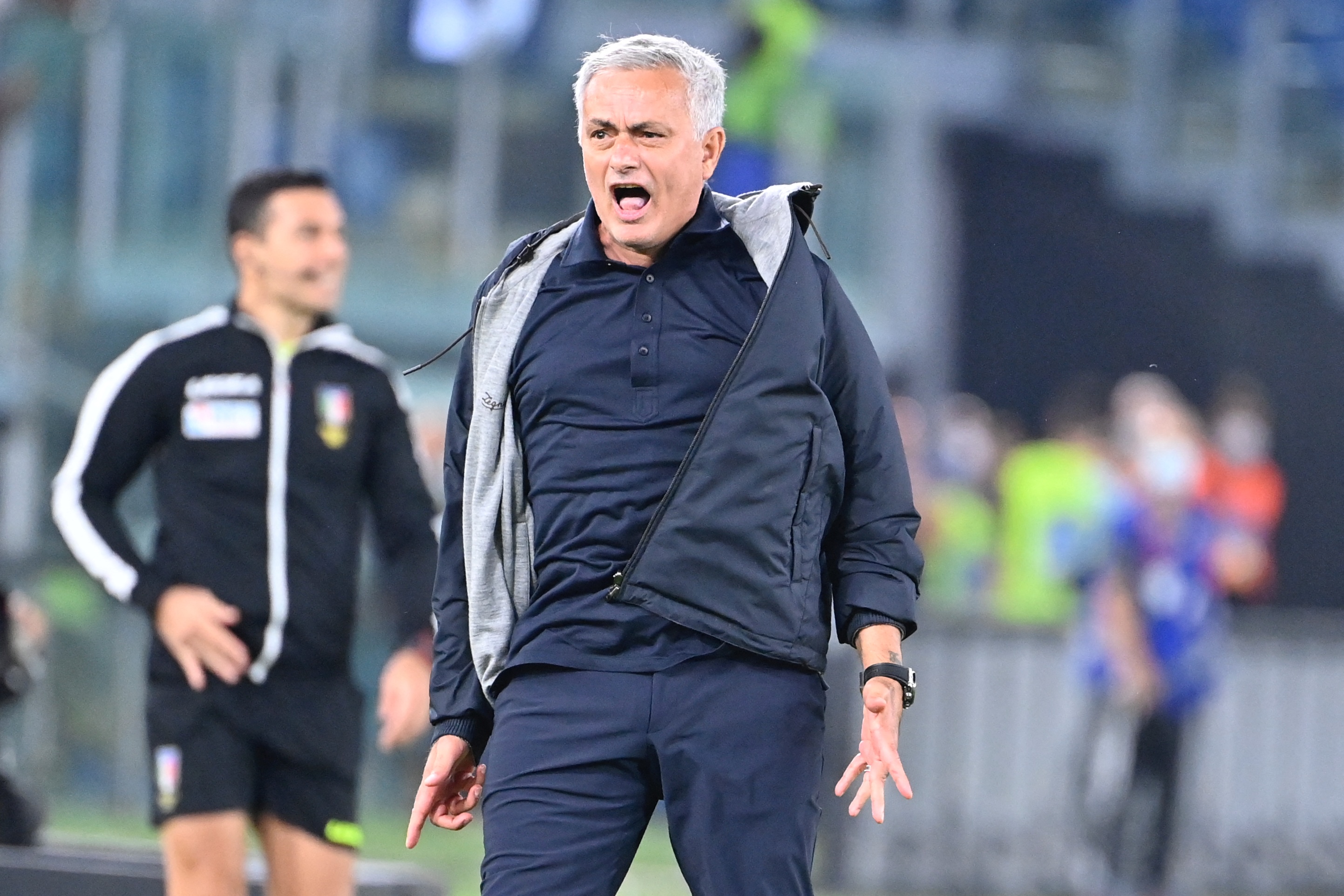 Pelatih AS Roma Jose Mourinho