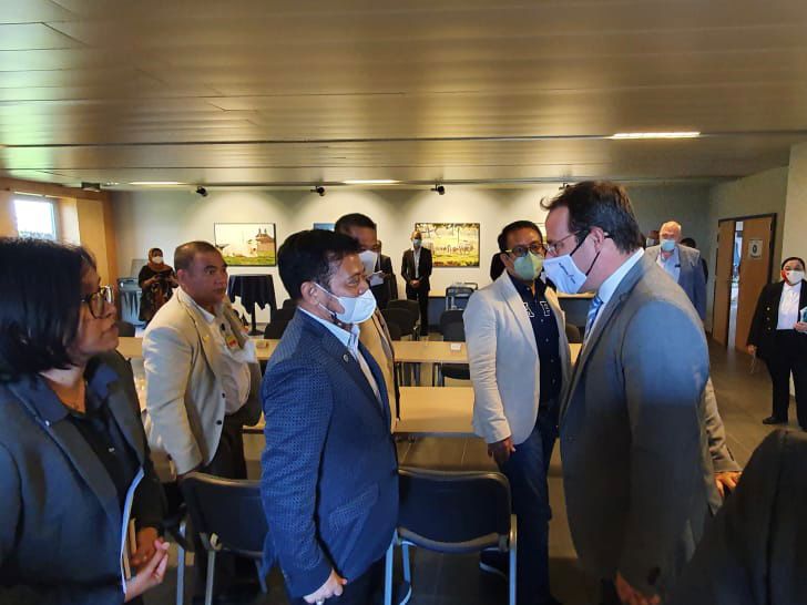 Mentan RI Syahrul Yasin Limpo (kiri)