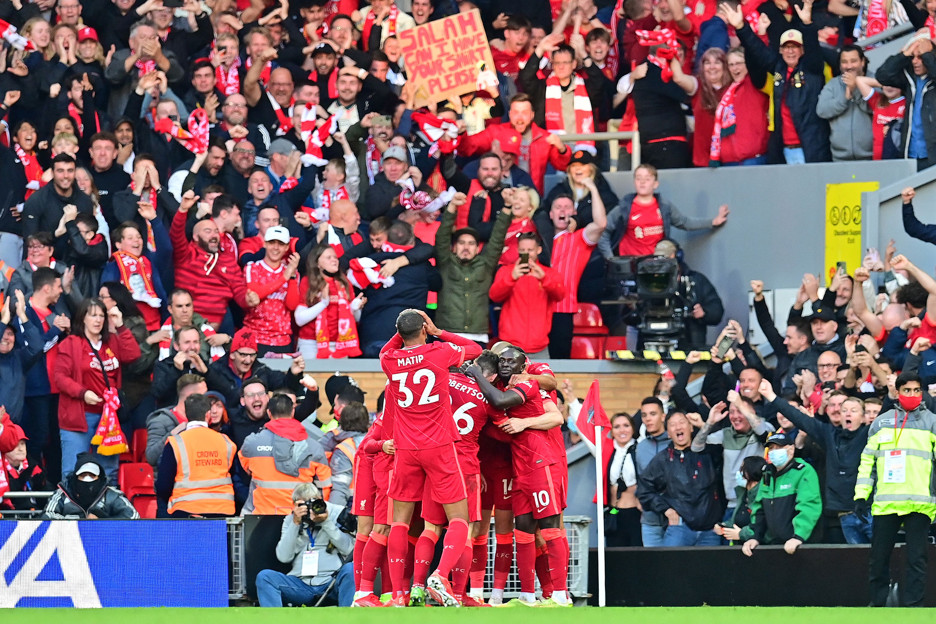 68% Pemain Liga Primer Inggris Sudah Divaksin Covid-19 Penuh