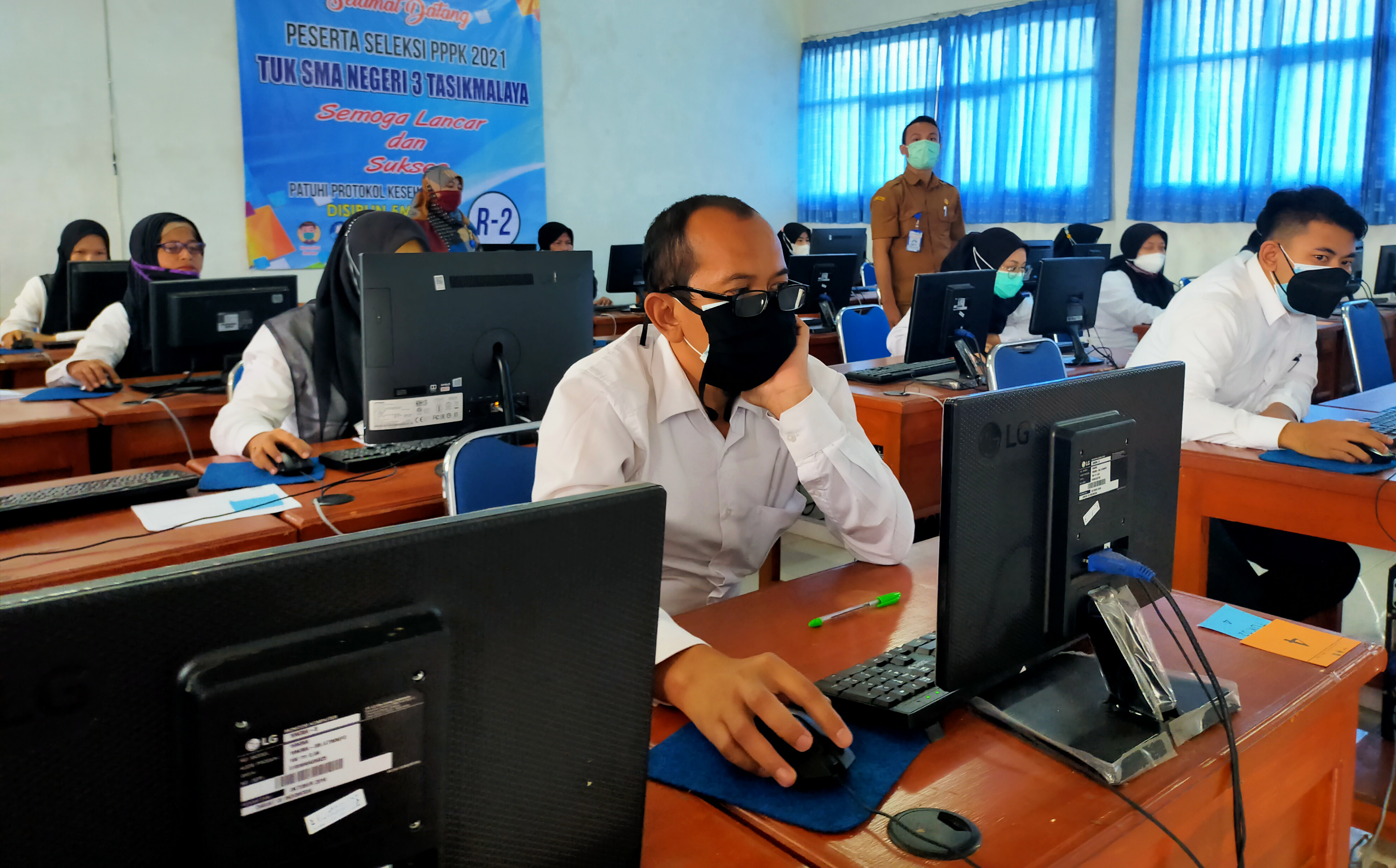 Sejumlah guru di Tasikmalaya mengikuti seleksi PPPK