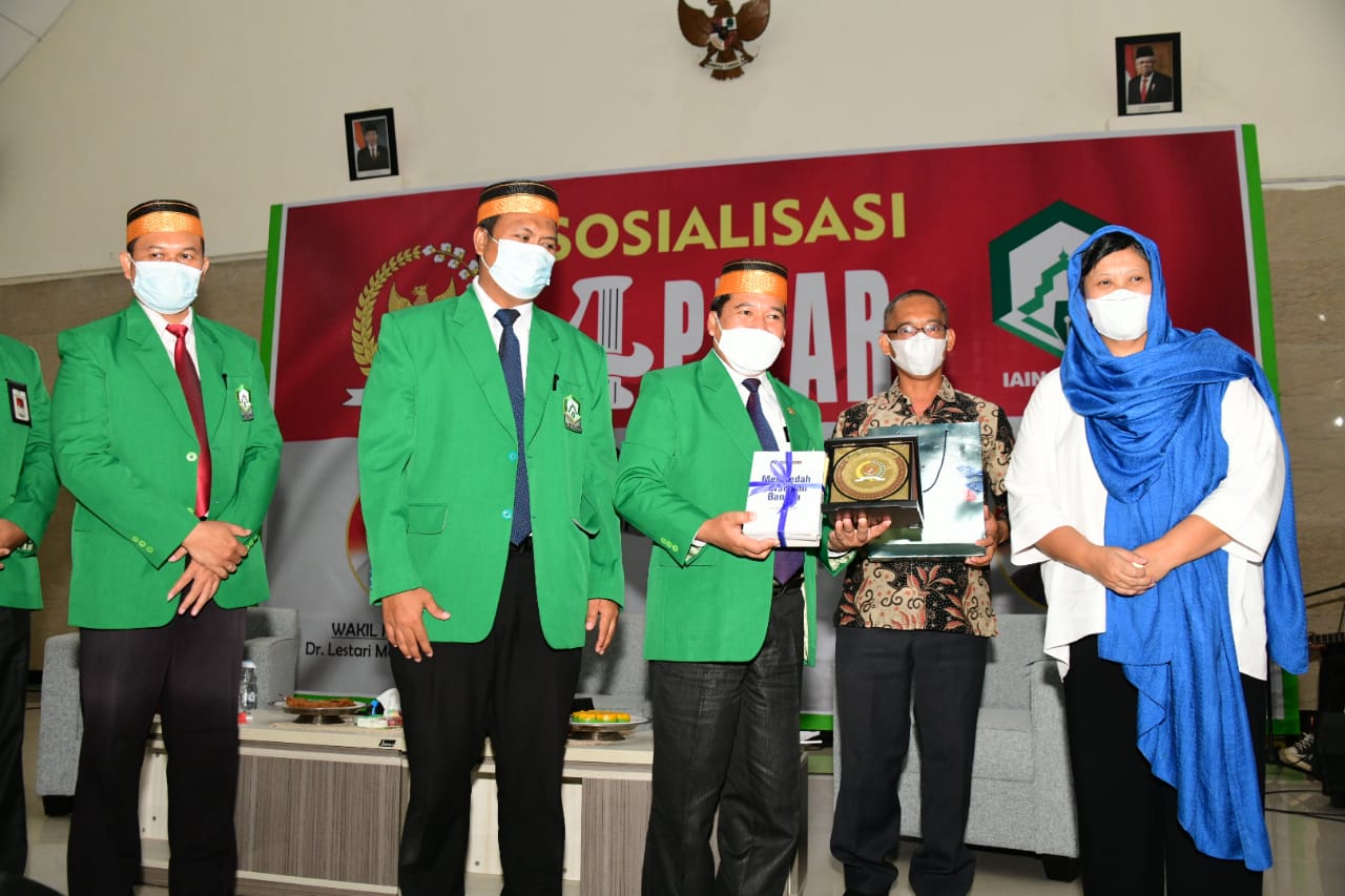 Wakil Ketua MPR RI Lestari Moerdijat dalam acara sosialisasi Empat Pilar Kebangsaan.