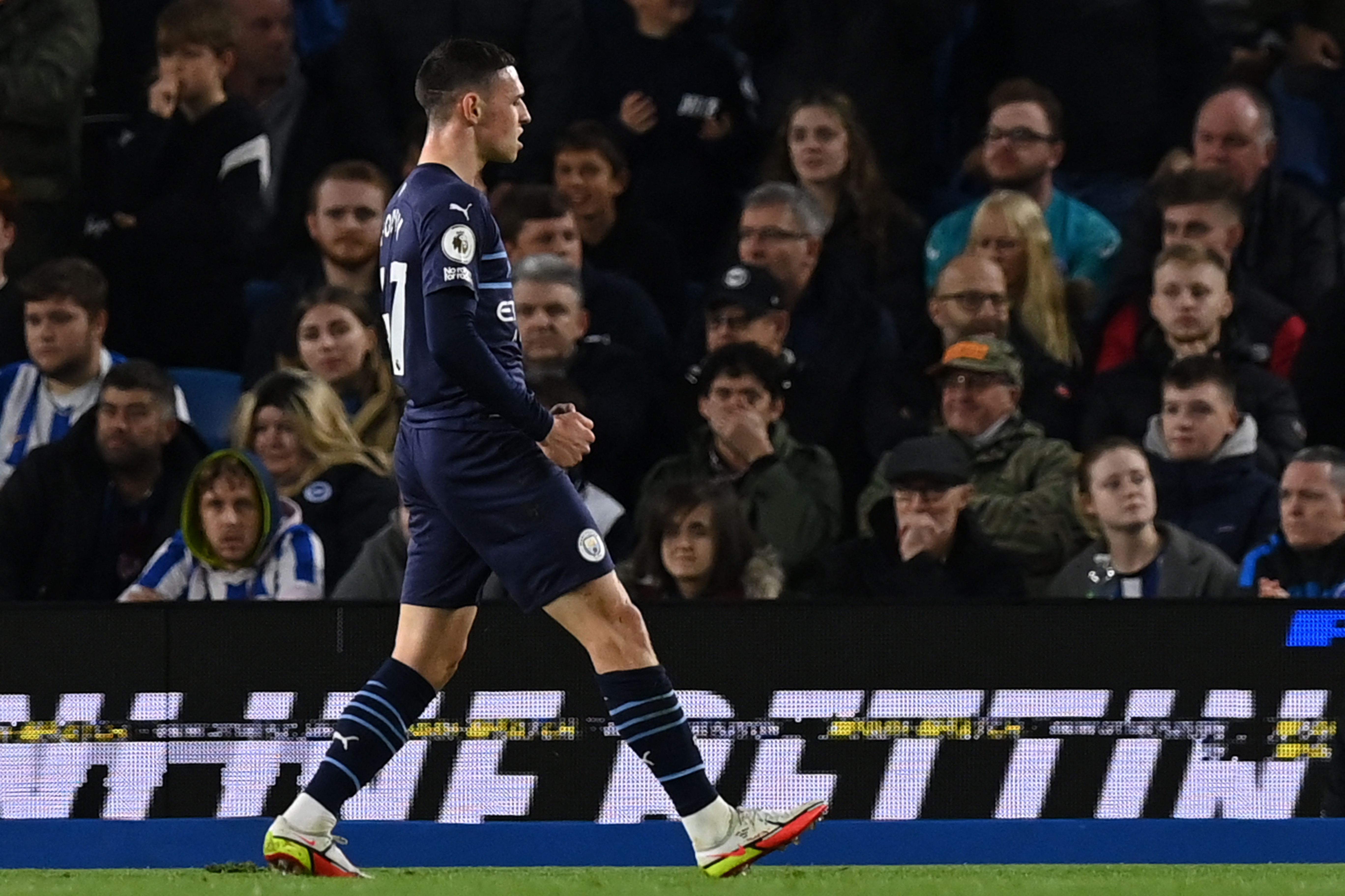 Foden Cetak Dua Gol. City Lumat Brighton