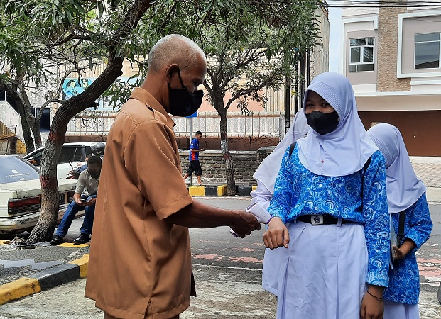 PTM Terbatas, Prokes Di Luar Sekolah Juga Harus Diperhatikan 