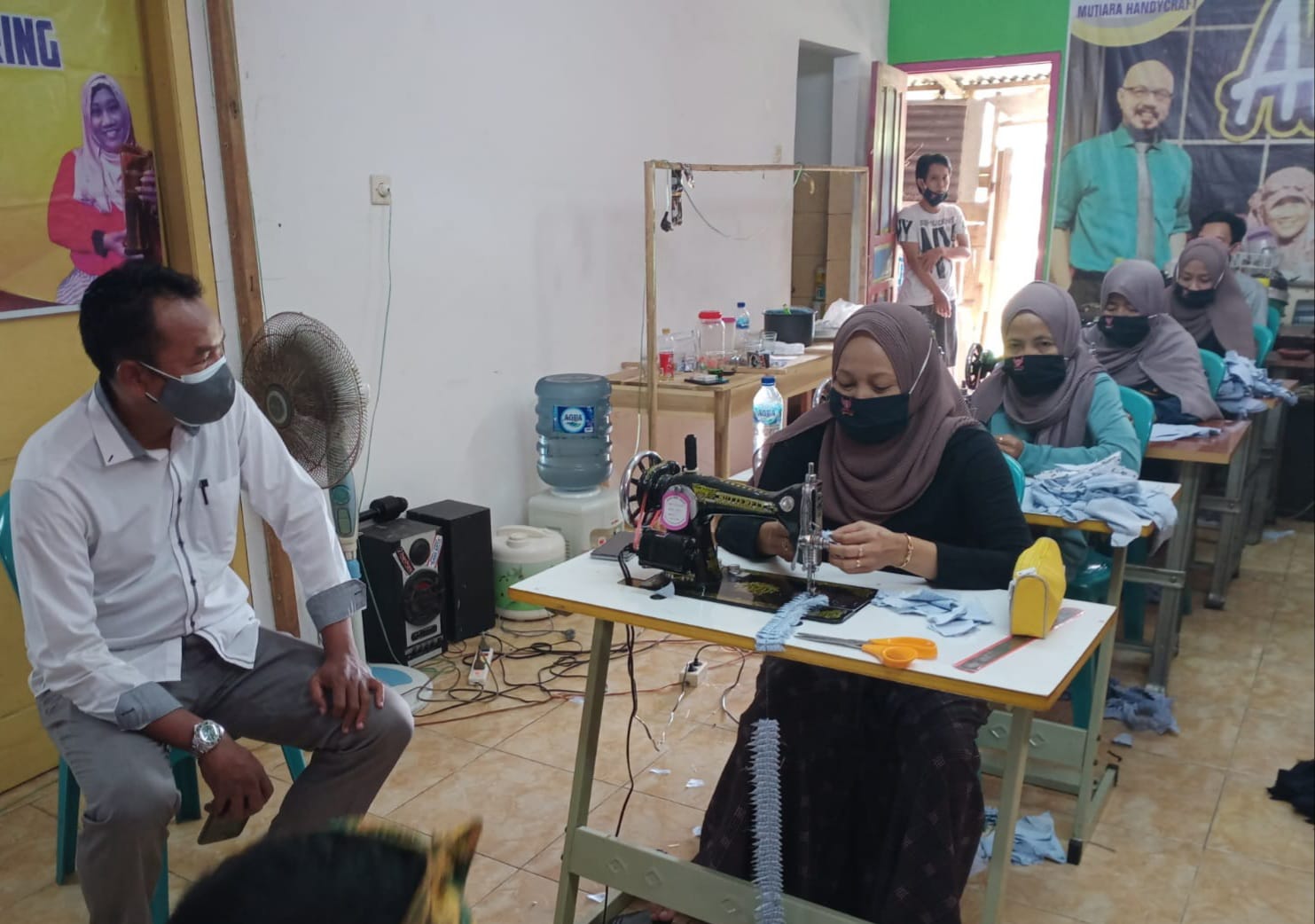 Kunjungan pejabat Kemendag ke Mutiara Handycraft Kebumen, Jawa Tengah 