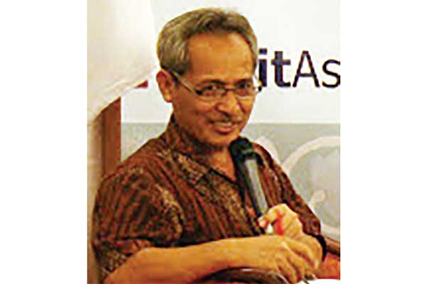 Fuad Fachruddin Dewan Pengawas Yayasan Sukma
