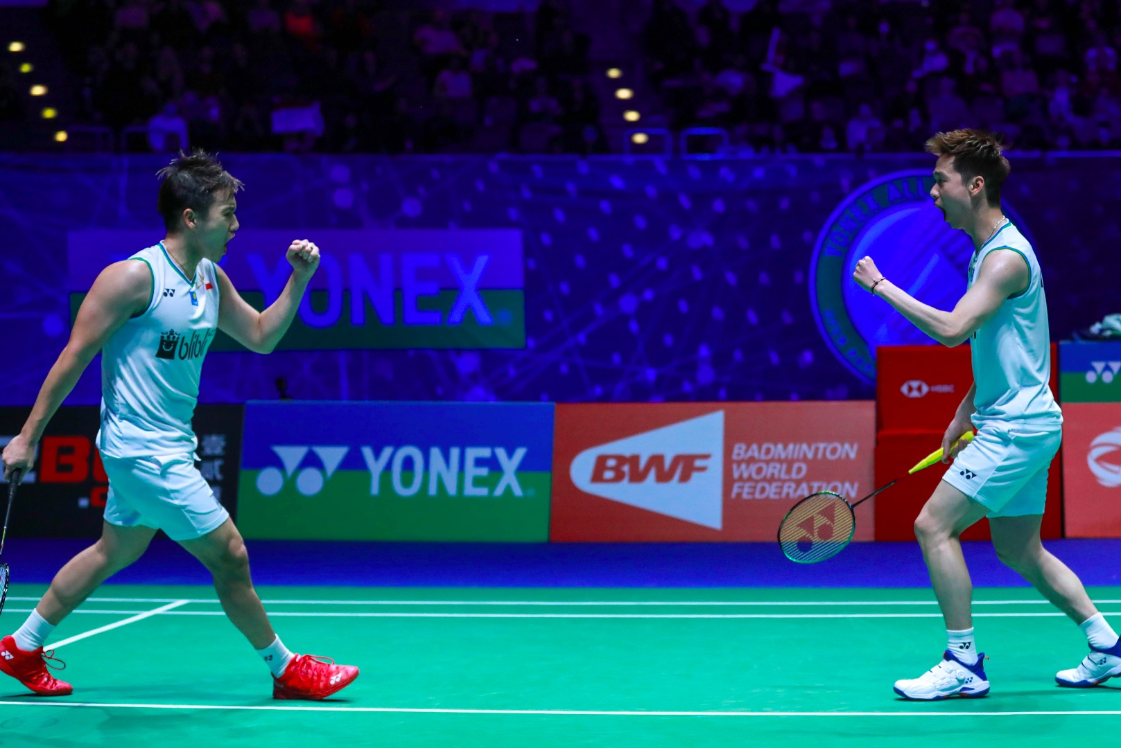 Ganda putra Indonesia Kevin Sanjaya/Marcus Gideon saat berlaga di All England 2020.