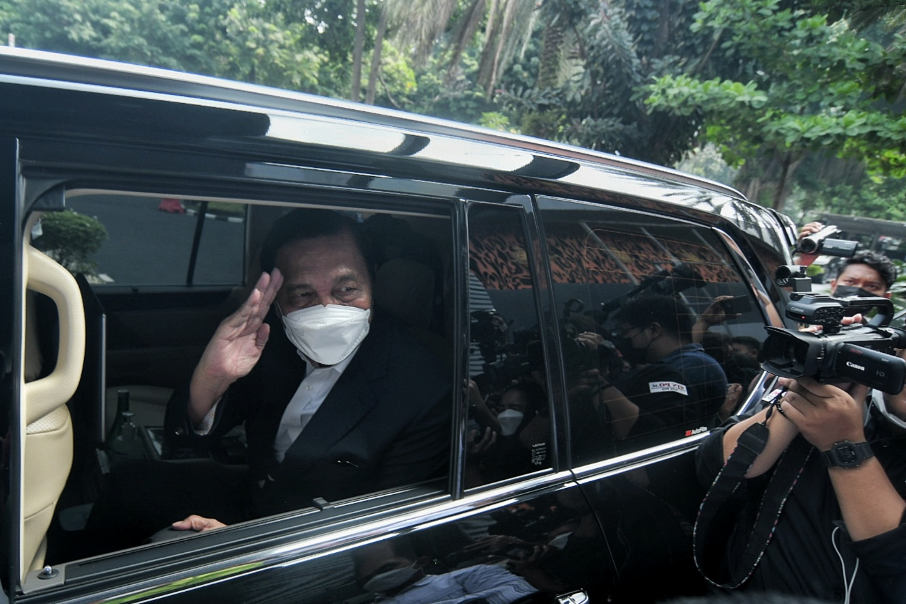 Luhut Sebut Perpres 87/2021 Percepat Investasi di Jawa Barat