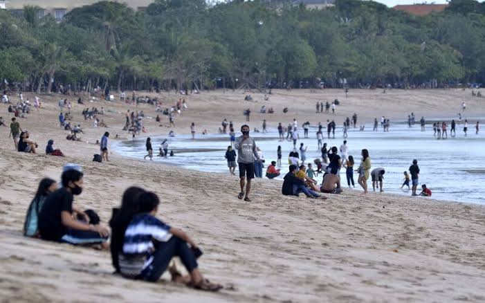 Suasana di Pantai Kuta, Bali