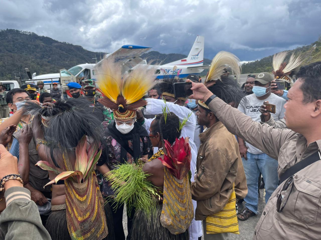 Kedatangan Sekjen KWI di Intan Jaya, Papua