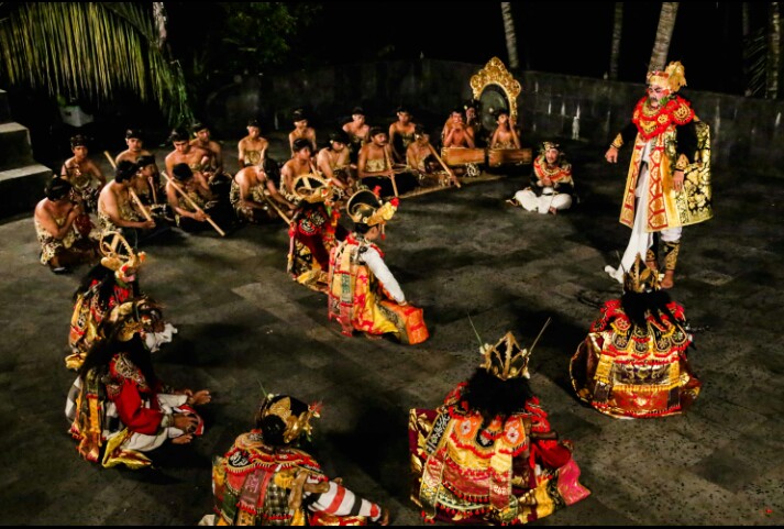 Salah satu pementasan tarian dalam program Kebudayaan Jiwa Gambuh