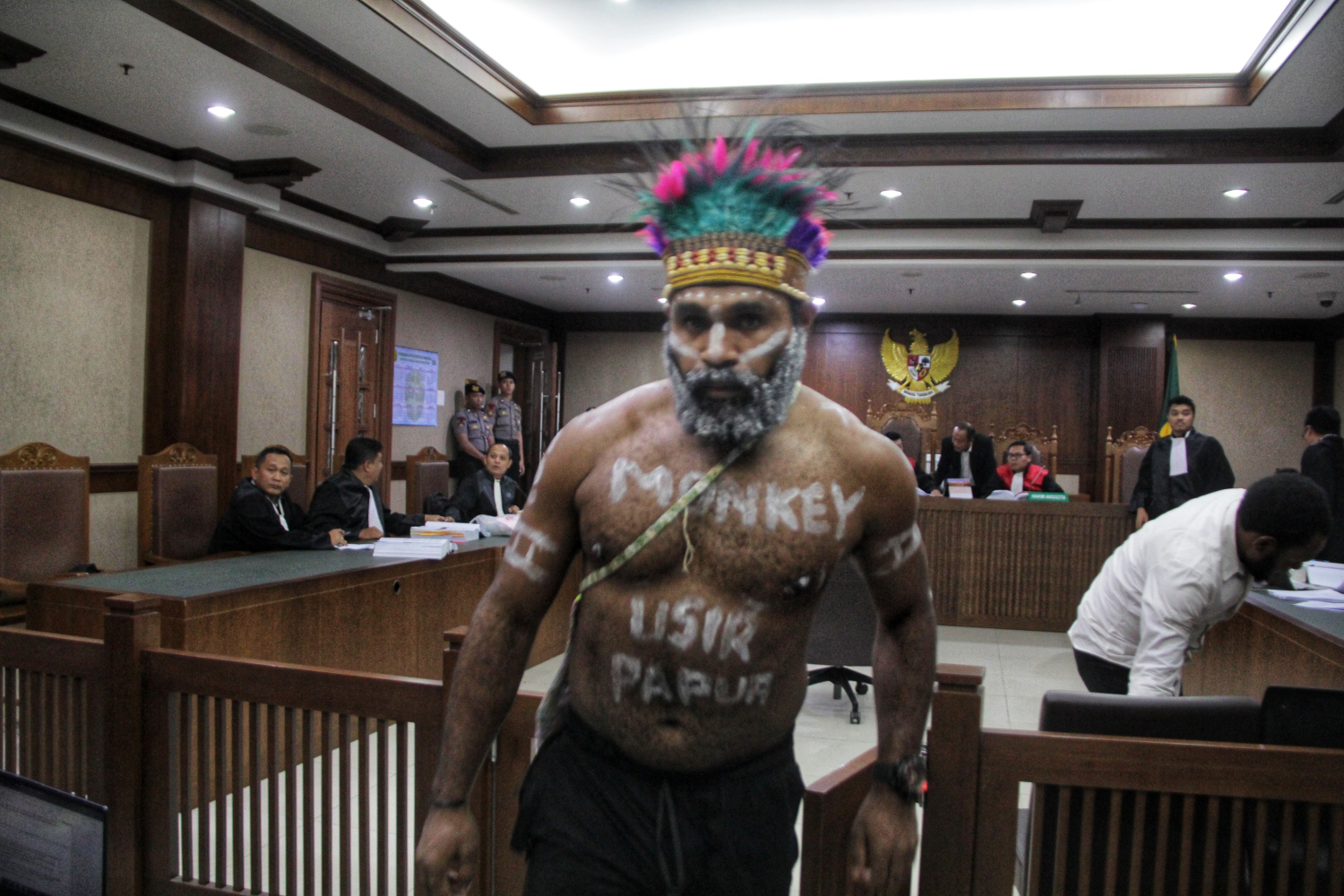 Diperiksa Polisi Semalaman, 17 Aktivis Papua Dilepas Tanpa Status Tersangka