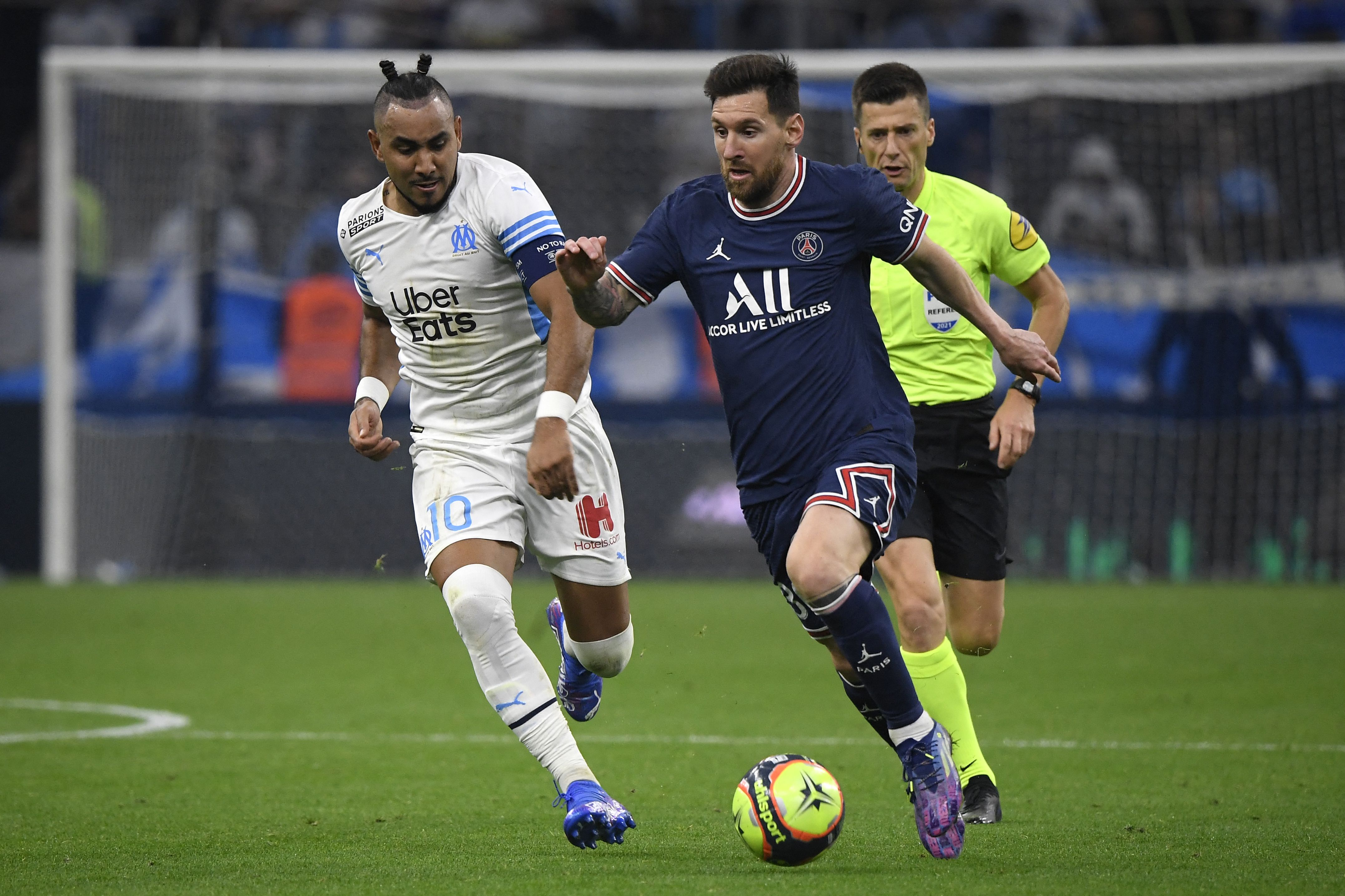 Laga Ligue 1 antara Marseille dan Paris Saint-Germain.