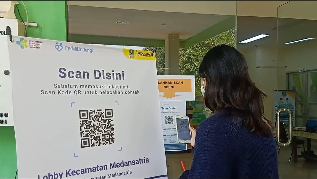 Aplikasi Pedulilindungi jadi akses masuk ke kantor pemerintahan dan pelayanan publik di Kota Bekasi