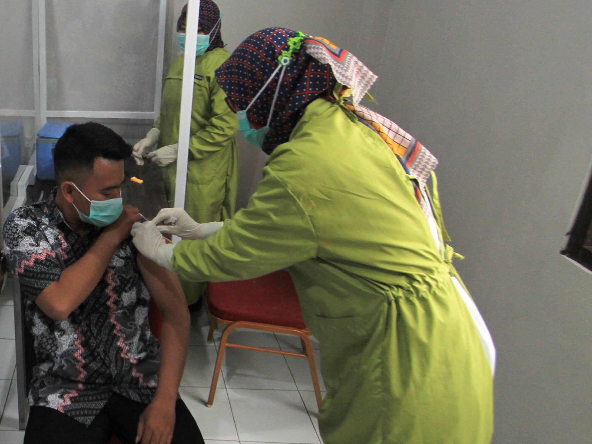 Vaksinasi covid-19 di Kabupaten Cirebon.