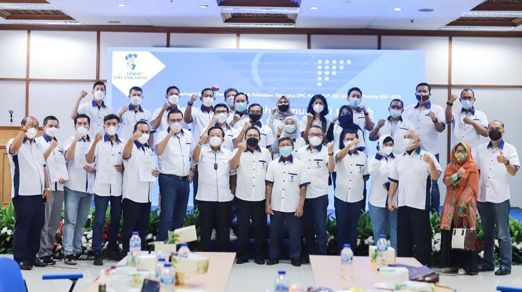 Pelantikan pengurus Dewan Pimpinan Cabang (DPC) se-Jakarta, di Wisma Tugu 1, Jakarta, Sabtu (30/10).