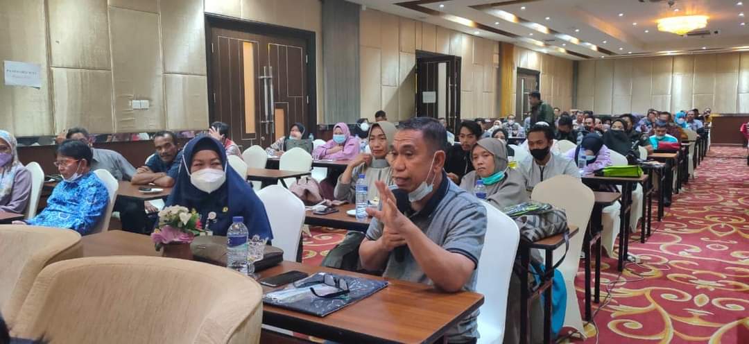 Dinas Tanaman Pangan, Hortikultura dan Perkebunan Sulsel engan melaksanakan Workshop Komoditas HVC, pada 18-19 Oktober 202 di Makassar. 