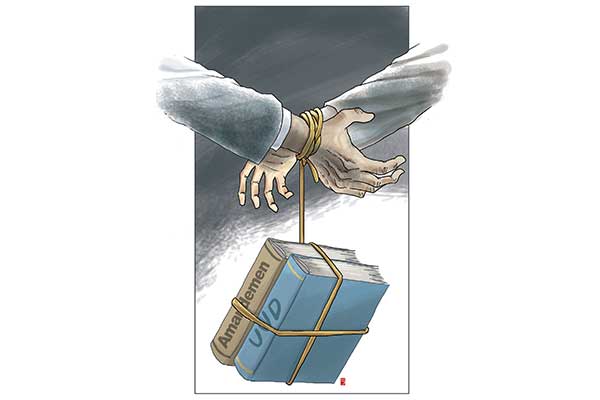 Amendemen UUD dan Mencuri dalam Kegelapan