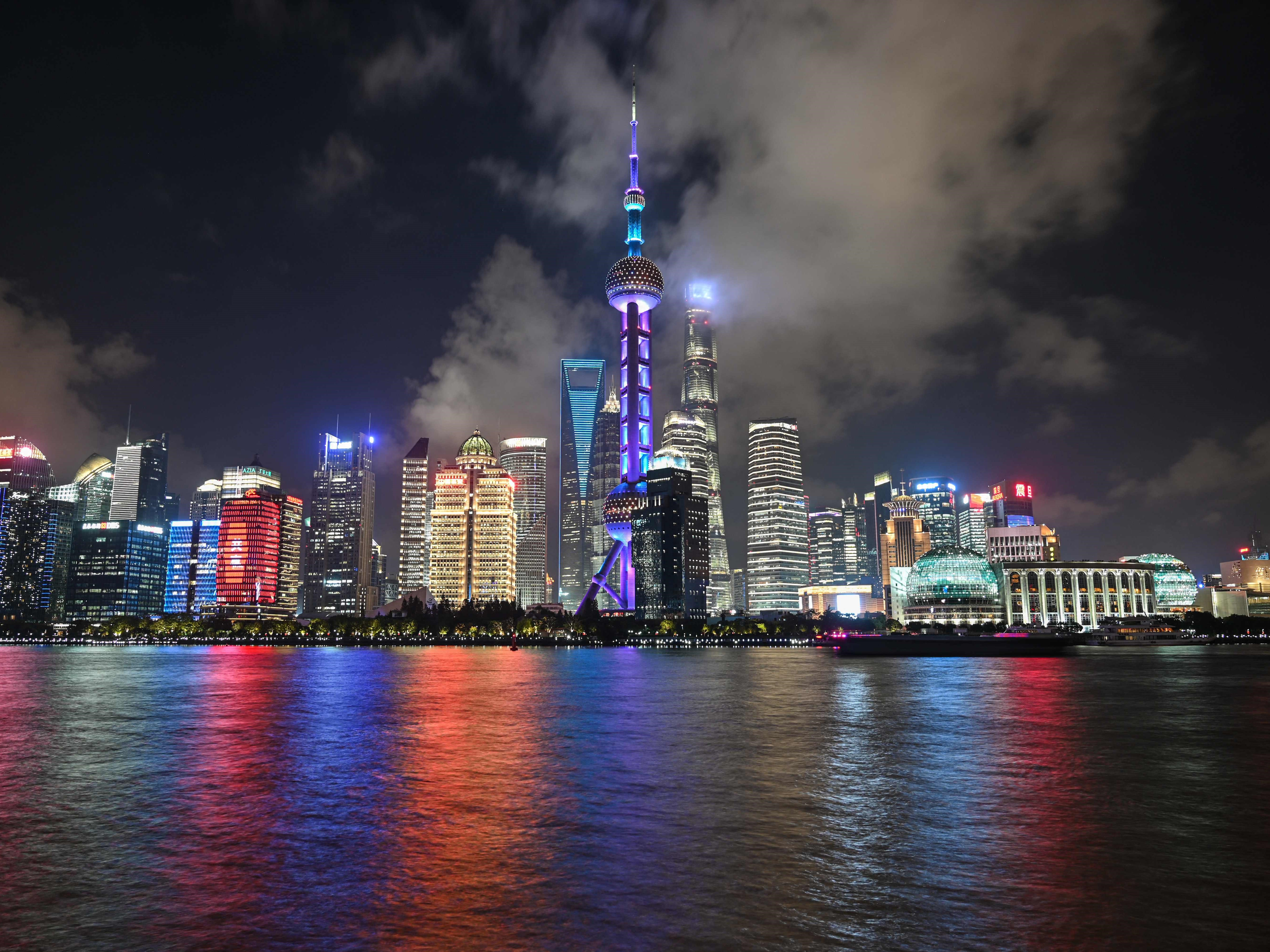 September, Ekspor Tiongkok Melonjak saat Krisis Energi