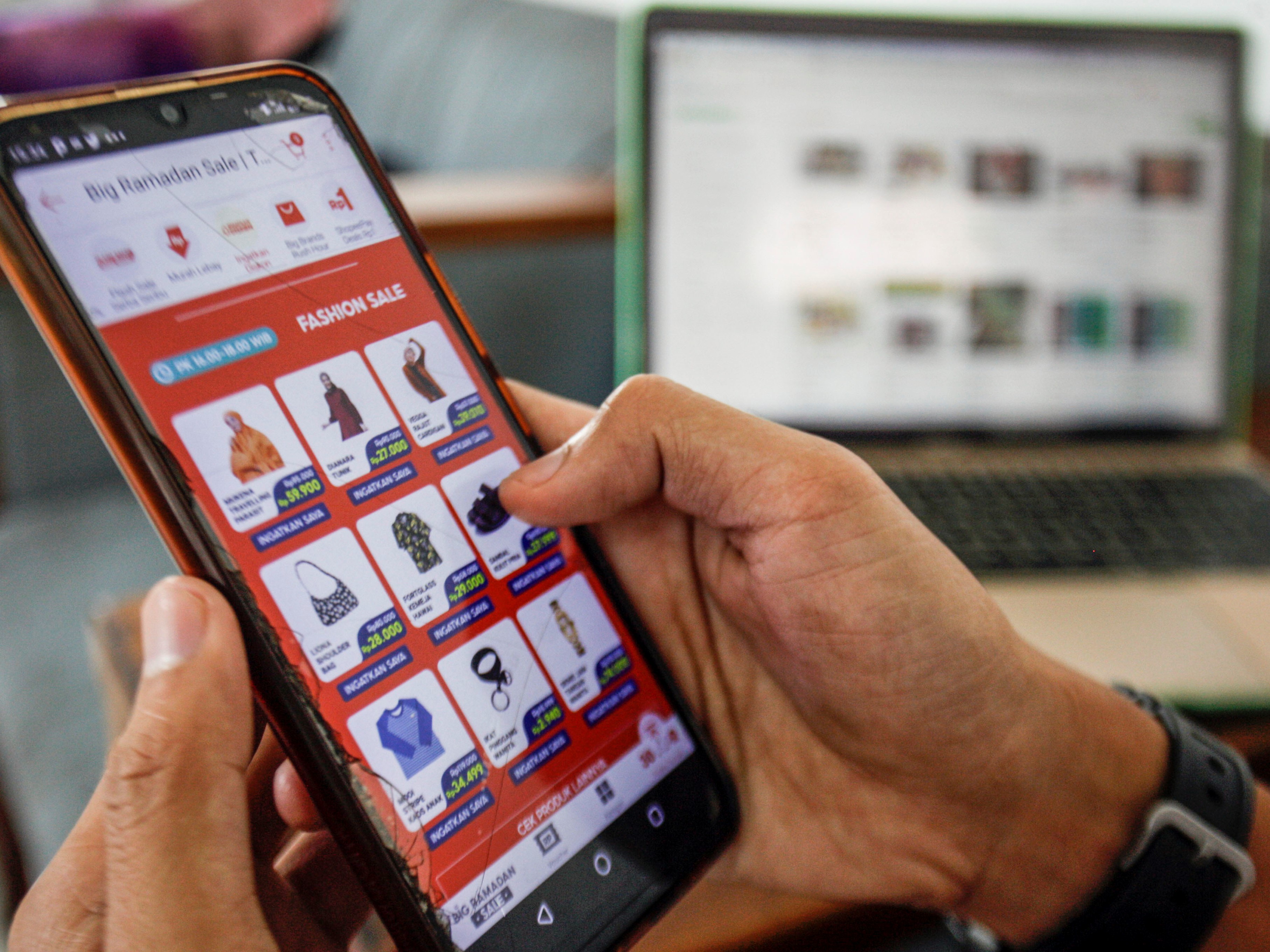 Persaingan makin Sengit, Siapa Juara E-Commerce Indonesia pada 2021?