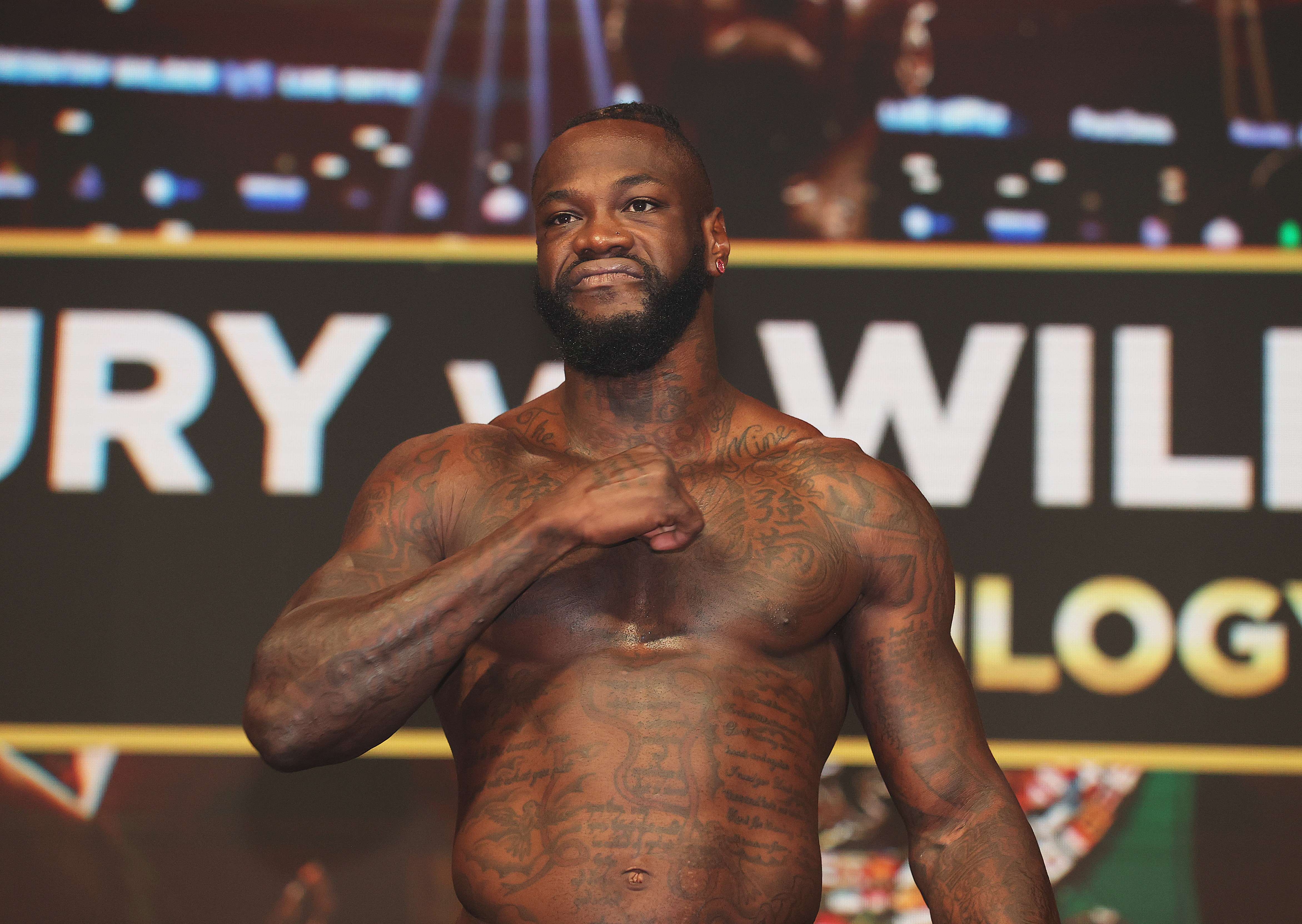 Tyson Fury Sebut Deontay Wilder Lawan yang Sulit