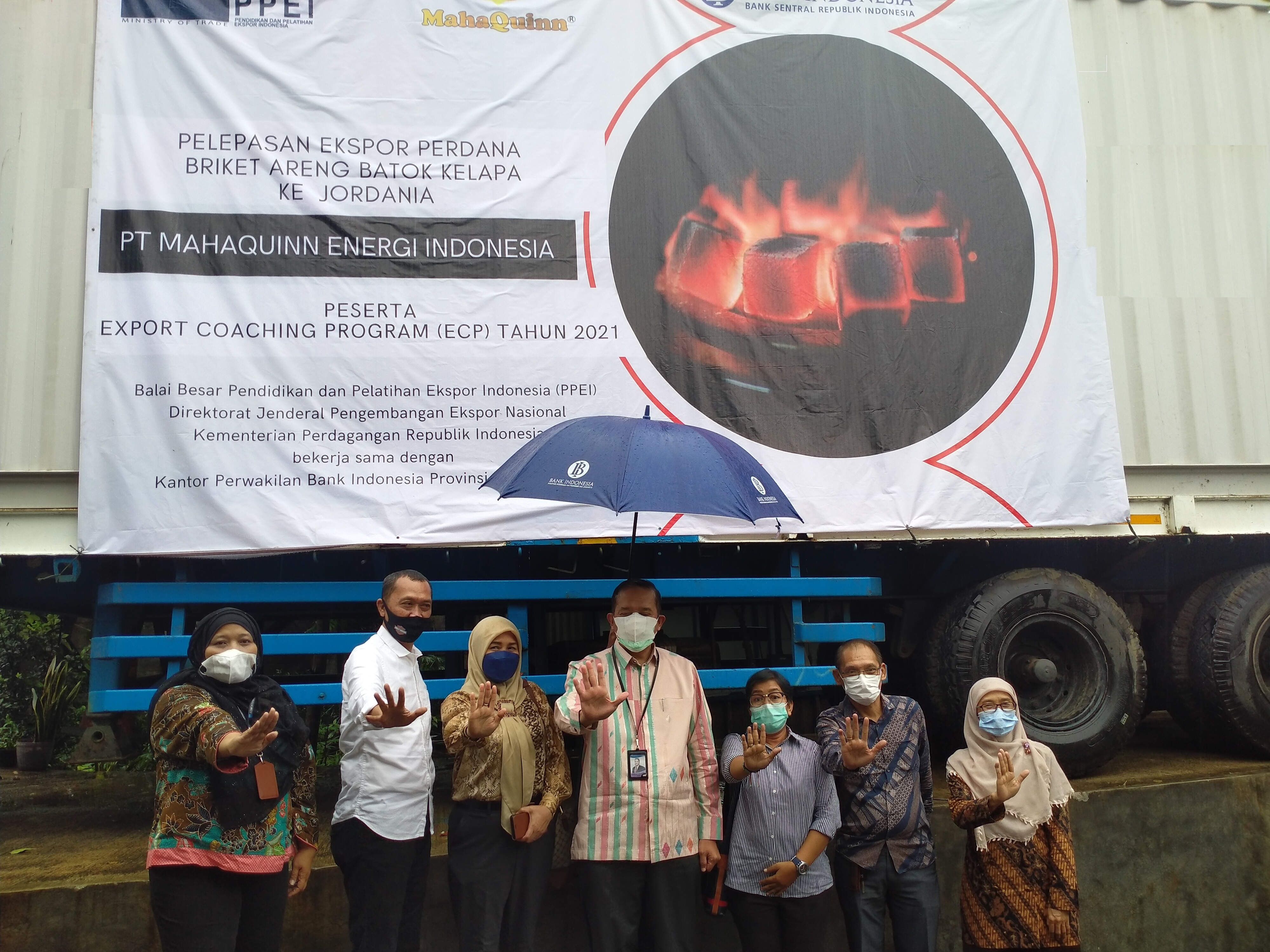 Pelepasan ekspor briket arang kelapa ke Yordania