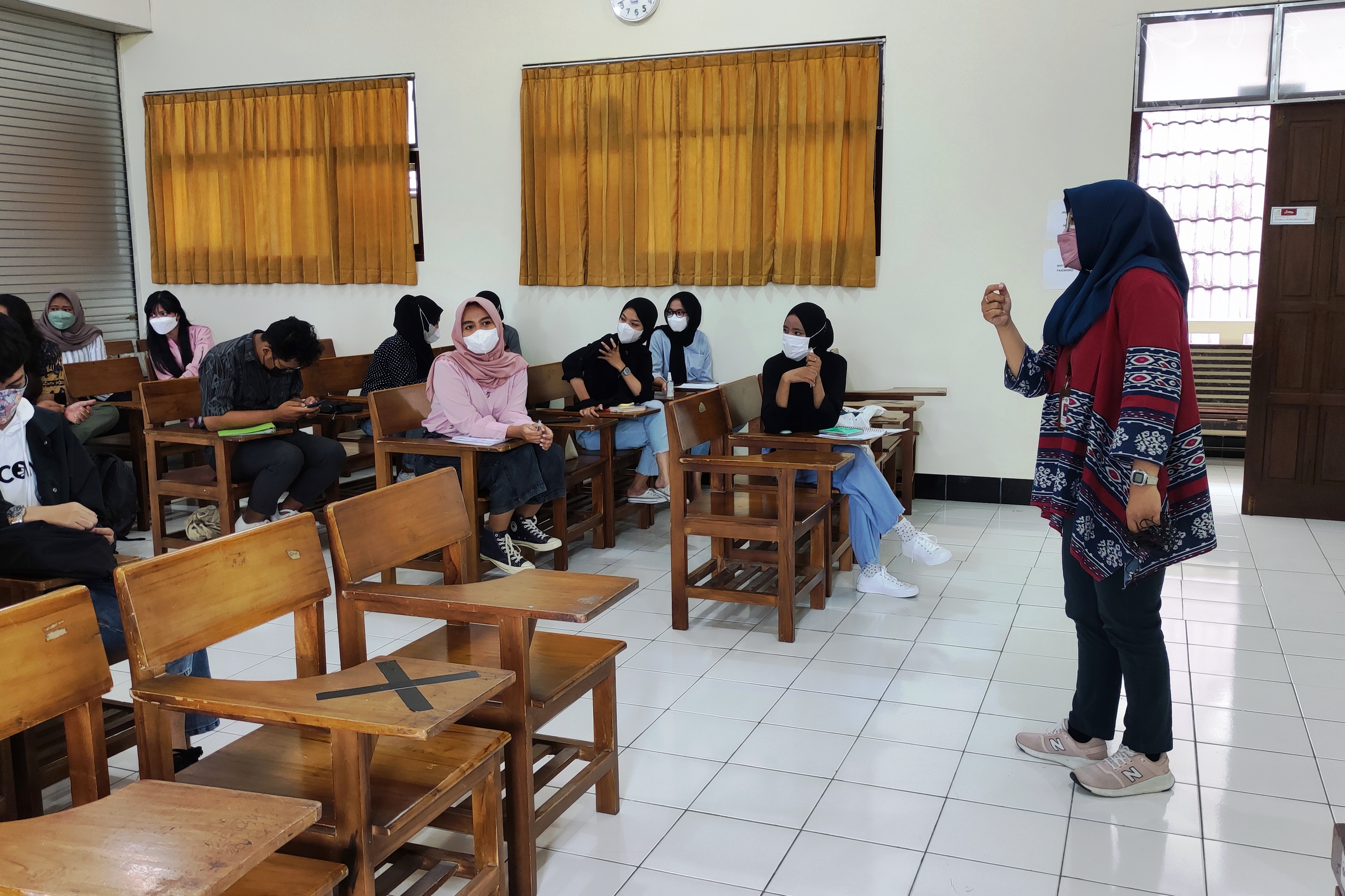 Kegiatan Perkuliahan Tatap Muka (PTM) di Universitas Tidar (Untidar) Magelang, Jawa Tengah. 