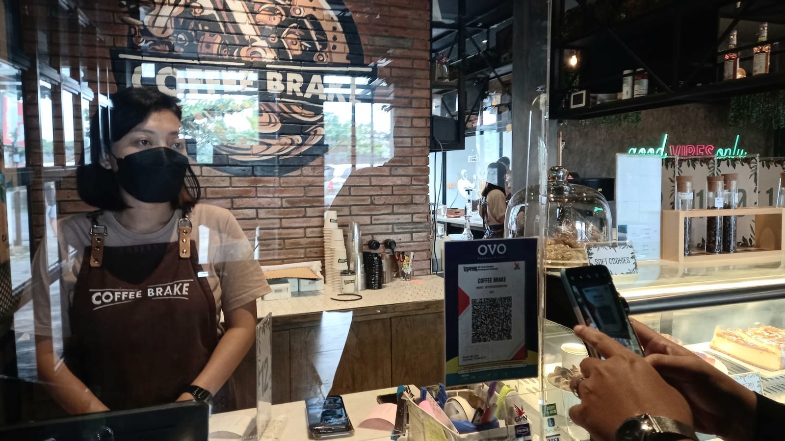 Penggunaan pembayaran digital mulai marak di Banyumas, Selasa (19/10)